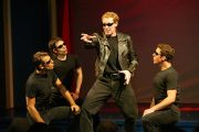 17Oregon-Cabaret-2